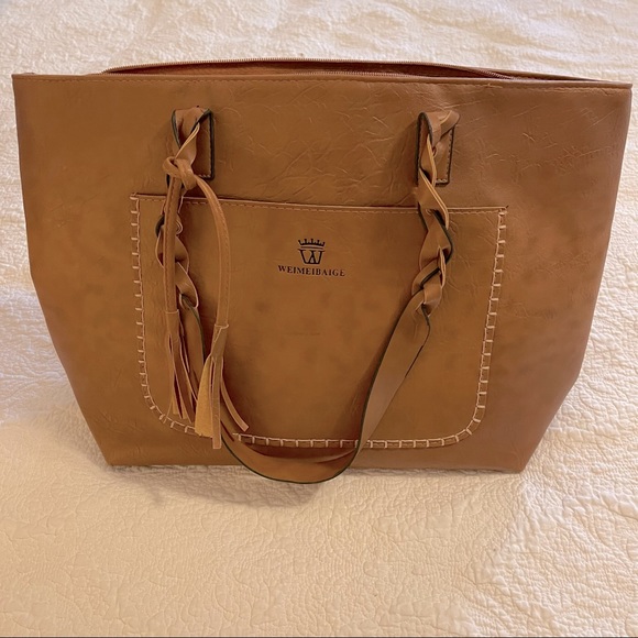 Weimeibaige Handbags - NWOT Weimeibaige Luxury Vegan Leather Tote